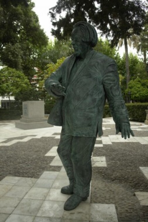 Monumento a Carlos Edmundo de Ory | Luis Quintero